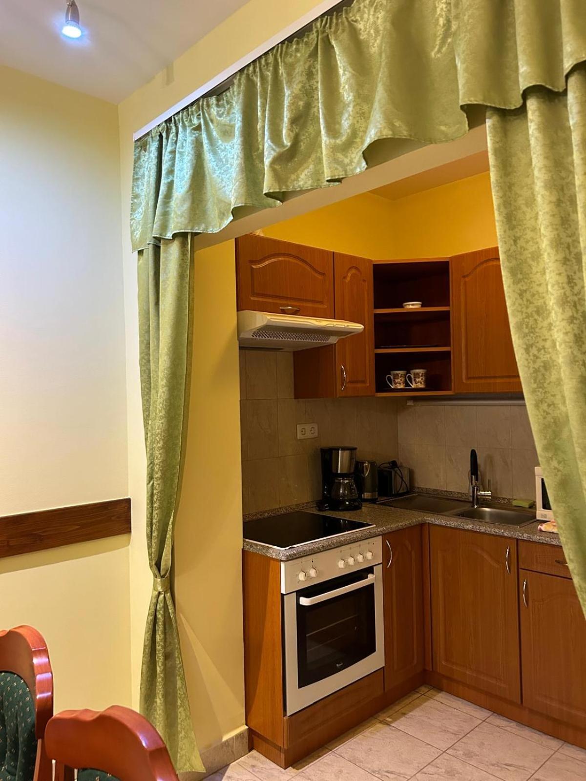 Rehab Apartment Vip Heviz Ngoại thất bức ảnh
