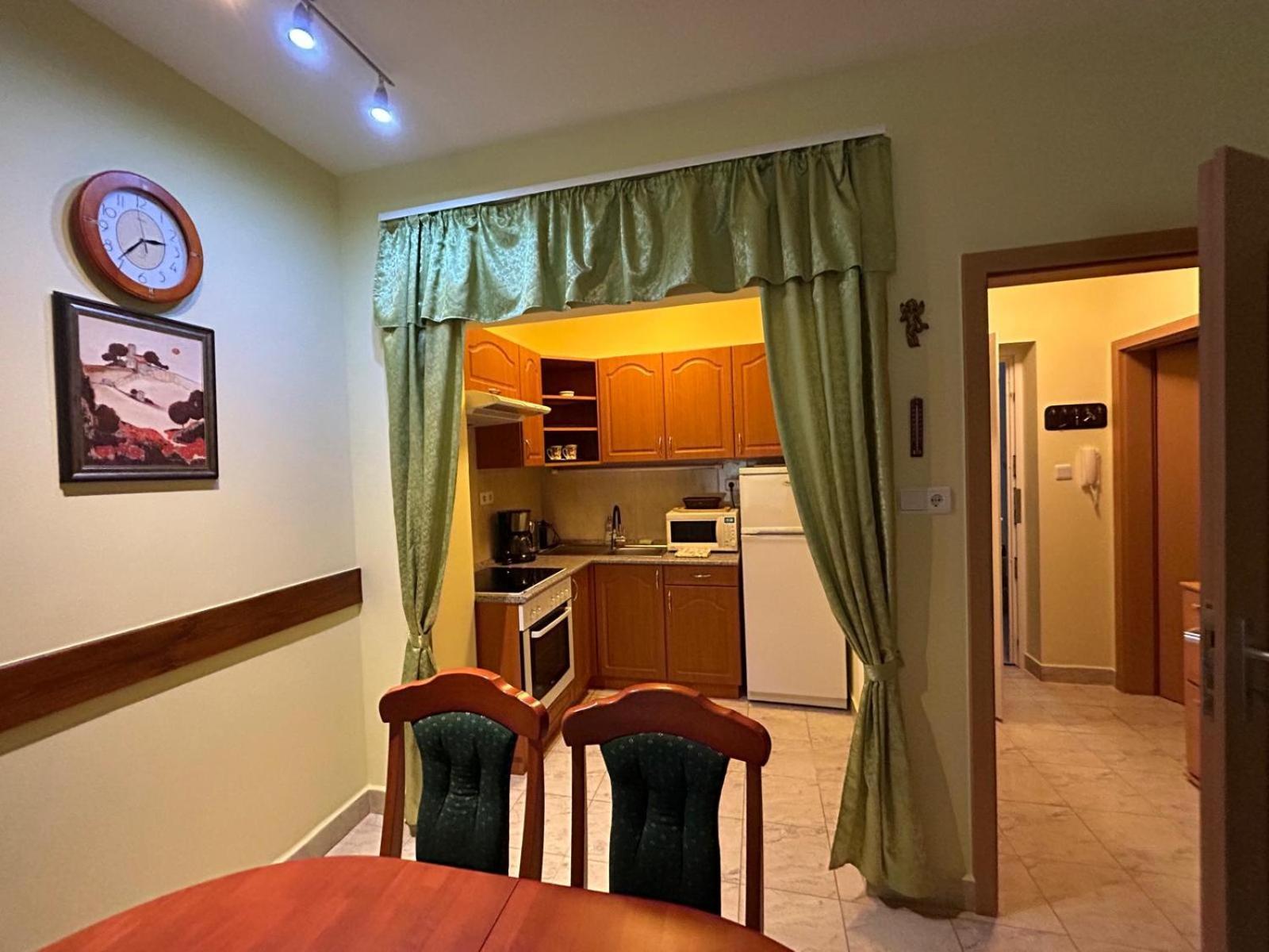Rehab Apartment Vip Heviz Ngoại thất bức ảnh